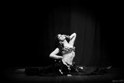 Ausatinrouge danses orientales et Fusion Photo
