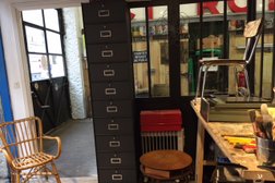 LITTLE MEUBLES atelier de meubles vintage in Villeurbanne