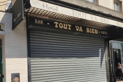Tout Va Bien in Saint Denis