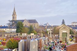 Cimetière St Pavin Photo